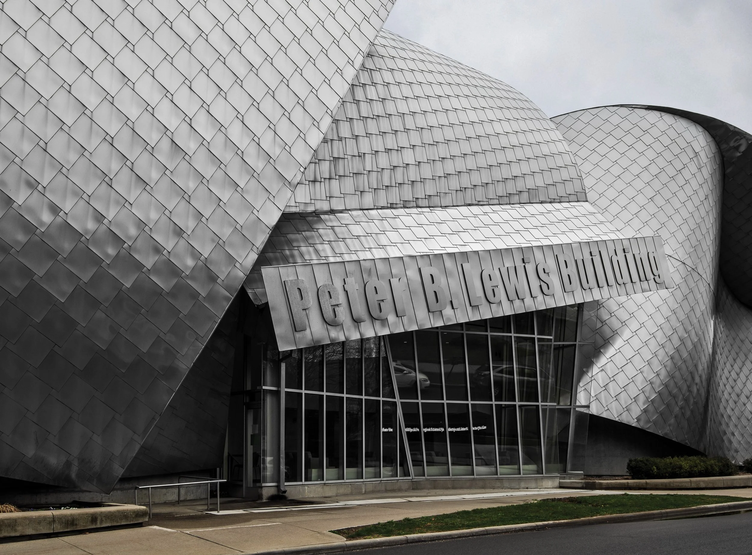Peter B. Lewis Building #2.jpg