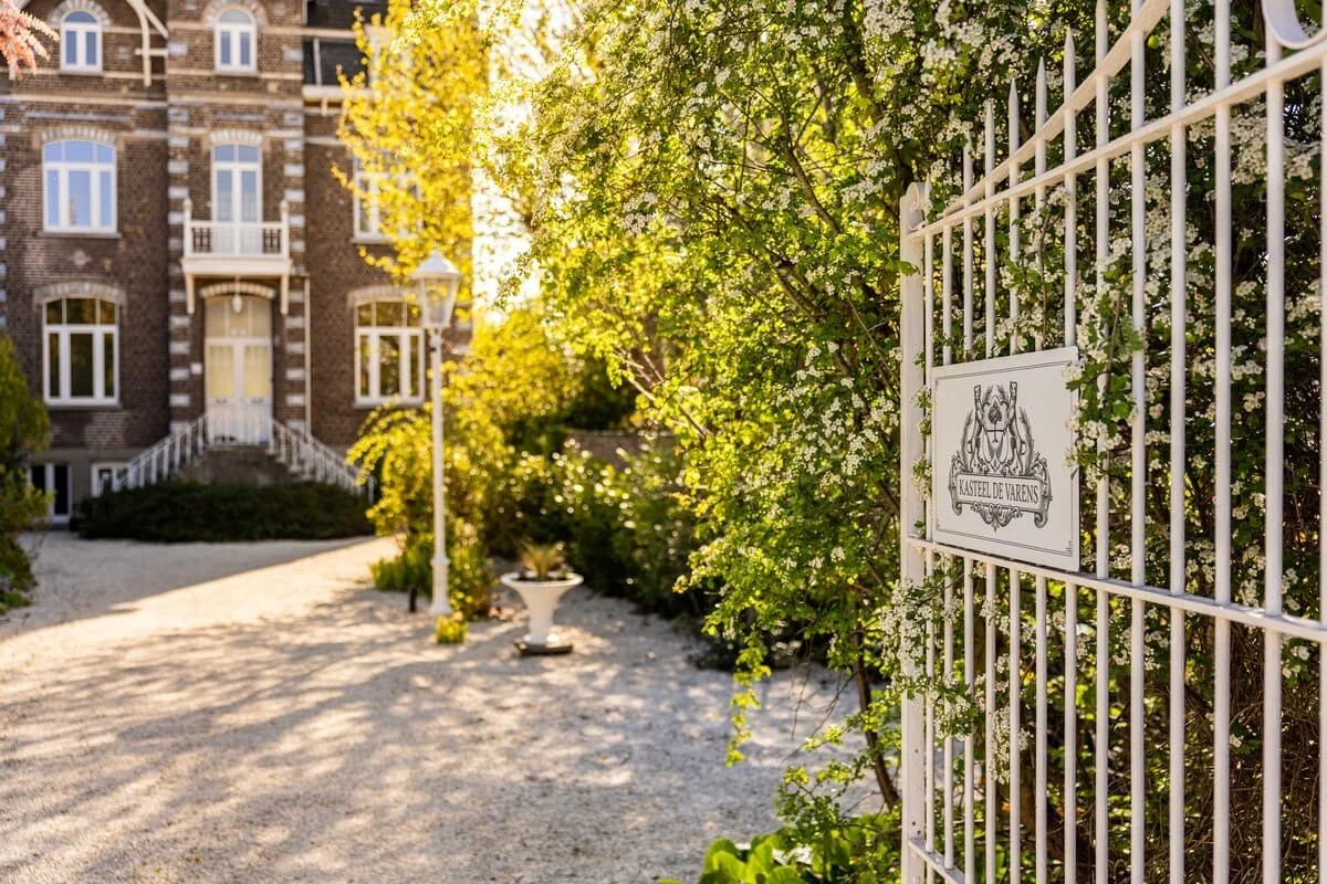 kasteel de varens2c.jpg