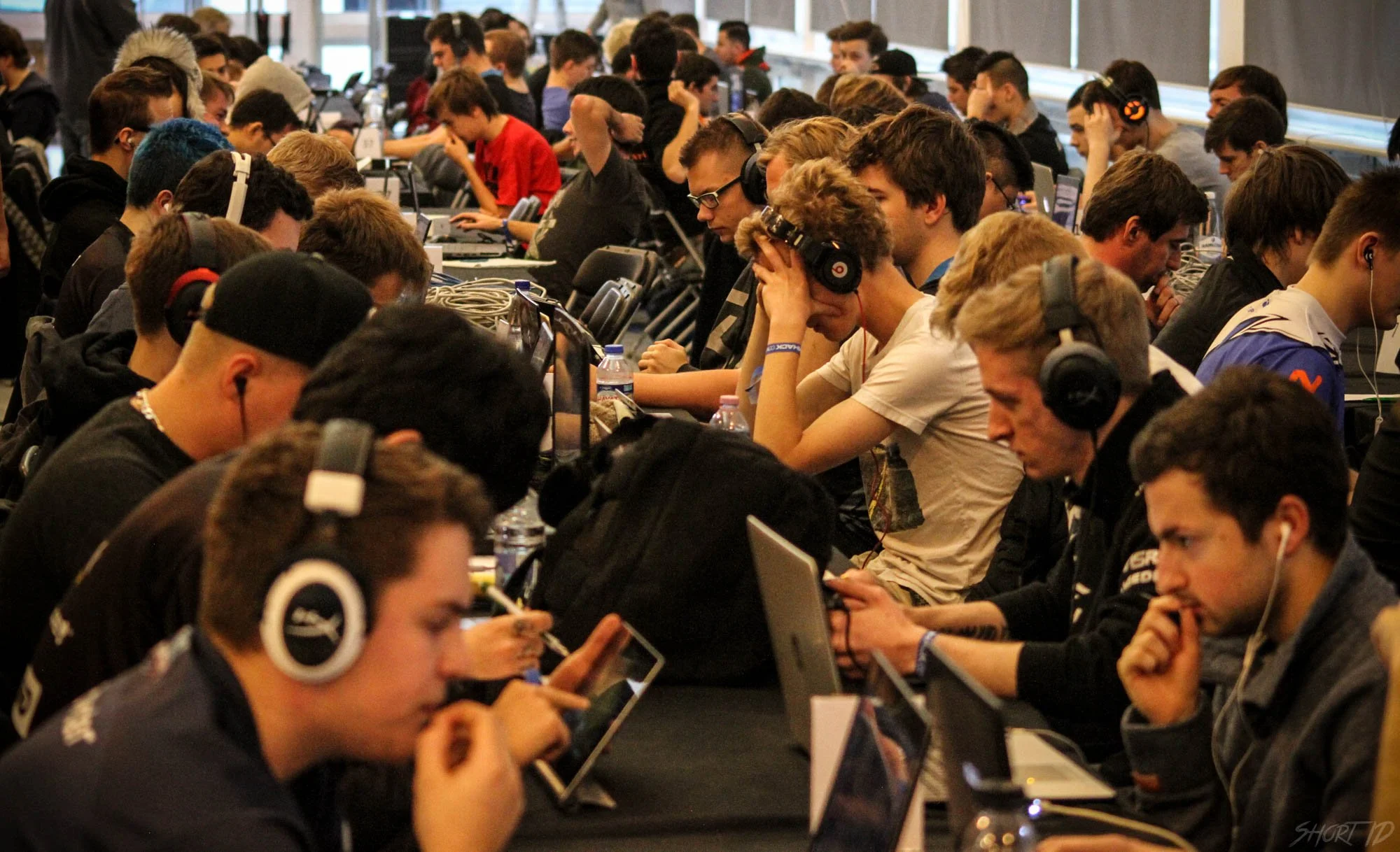 dh-winter-2015---salle-hearthstone_26304002472_o.jpg