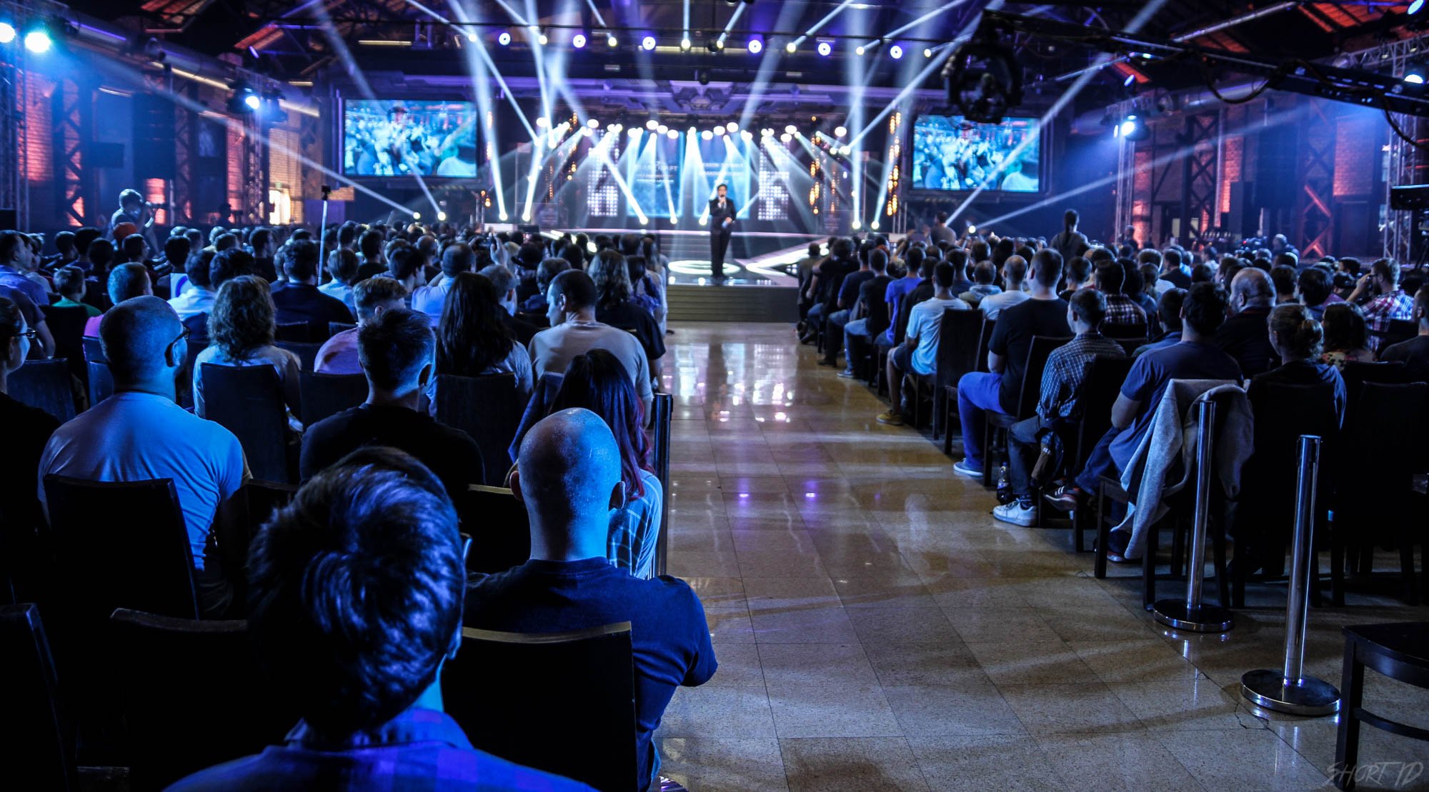 wcs-saison-3---ceremonie-douverture_26370707826_o.jpg