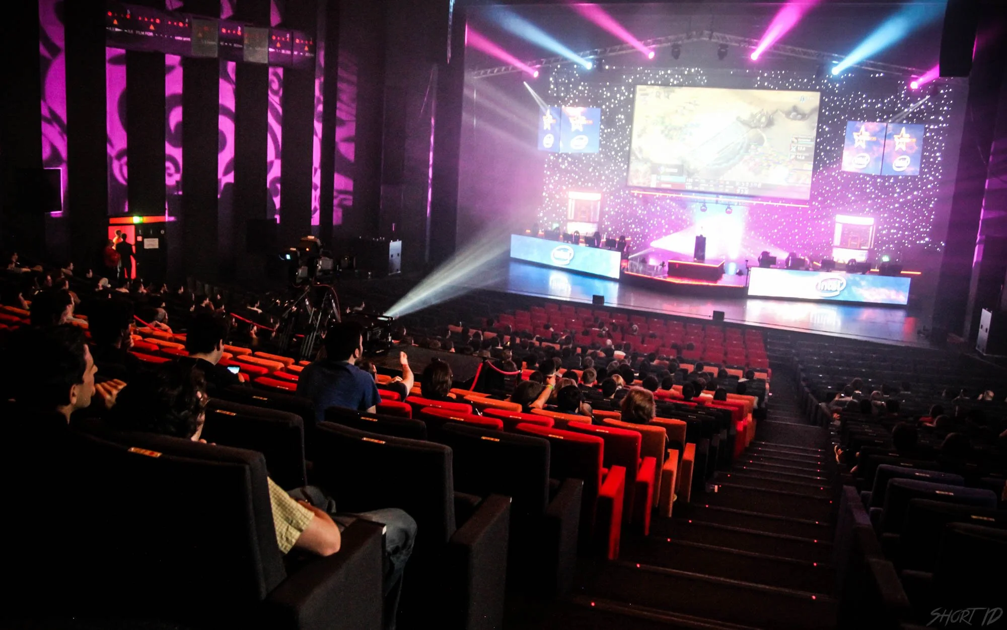 Dreamhack Tours 2015