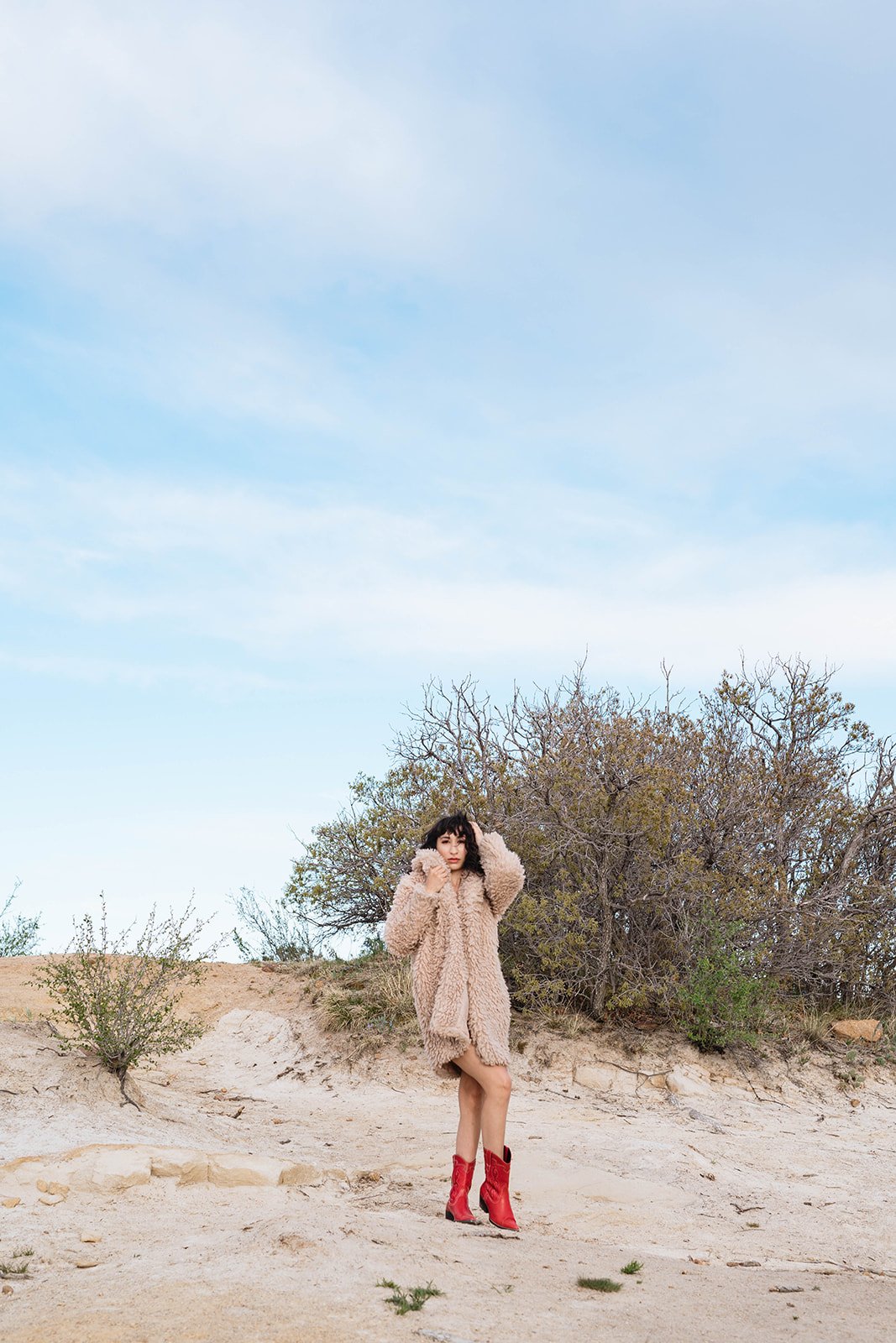 desert gal.jpg