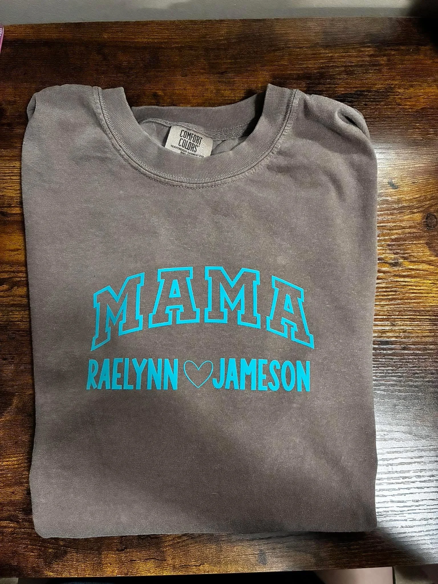 mama t shirt.JPG