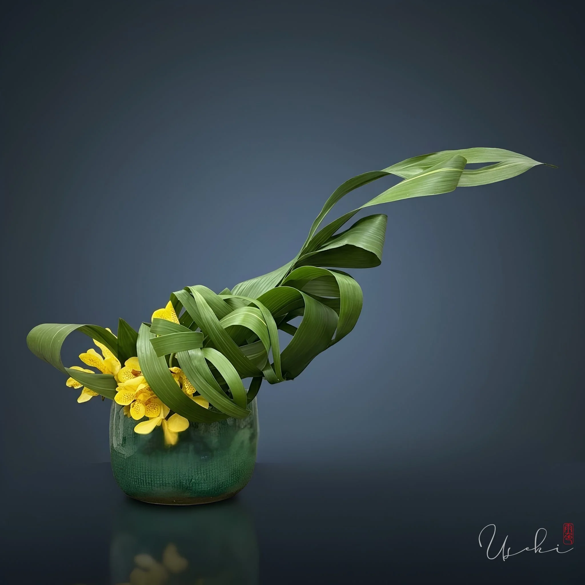 Sogetsu Ikebana sculpture-like arrangement with strong geometric structure