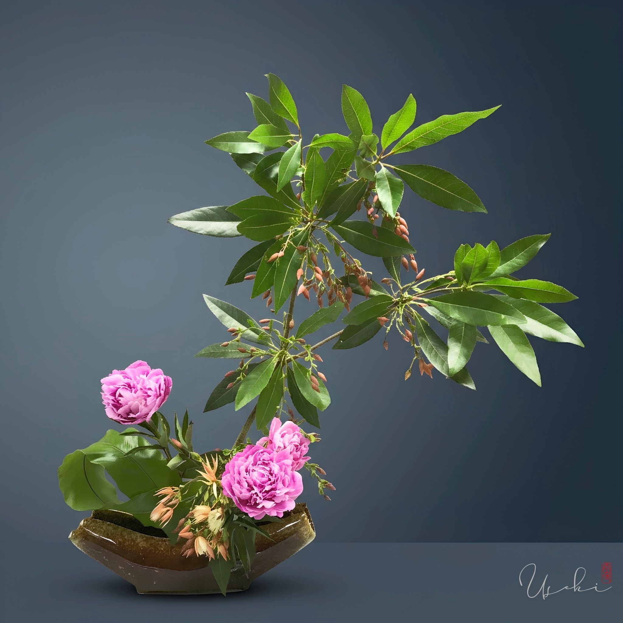 Sogetsu Ikebana striking arrangement with vertical lines and bold focal points