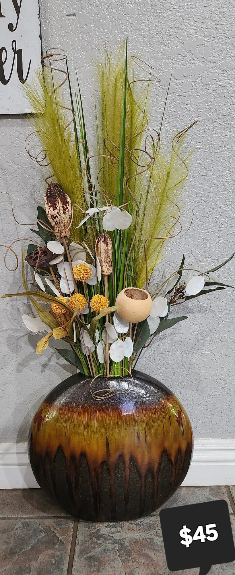 Elegant Ceramic Vase with Artificial Floral Arrangement