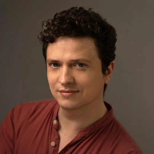Andrew Latheron's headshot