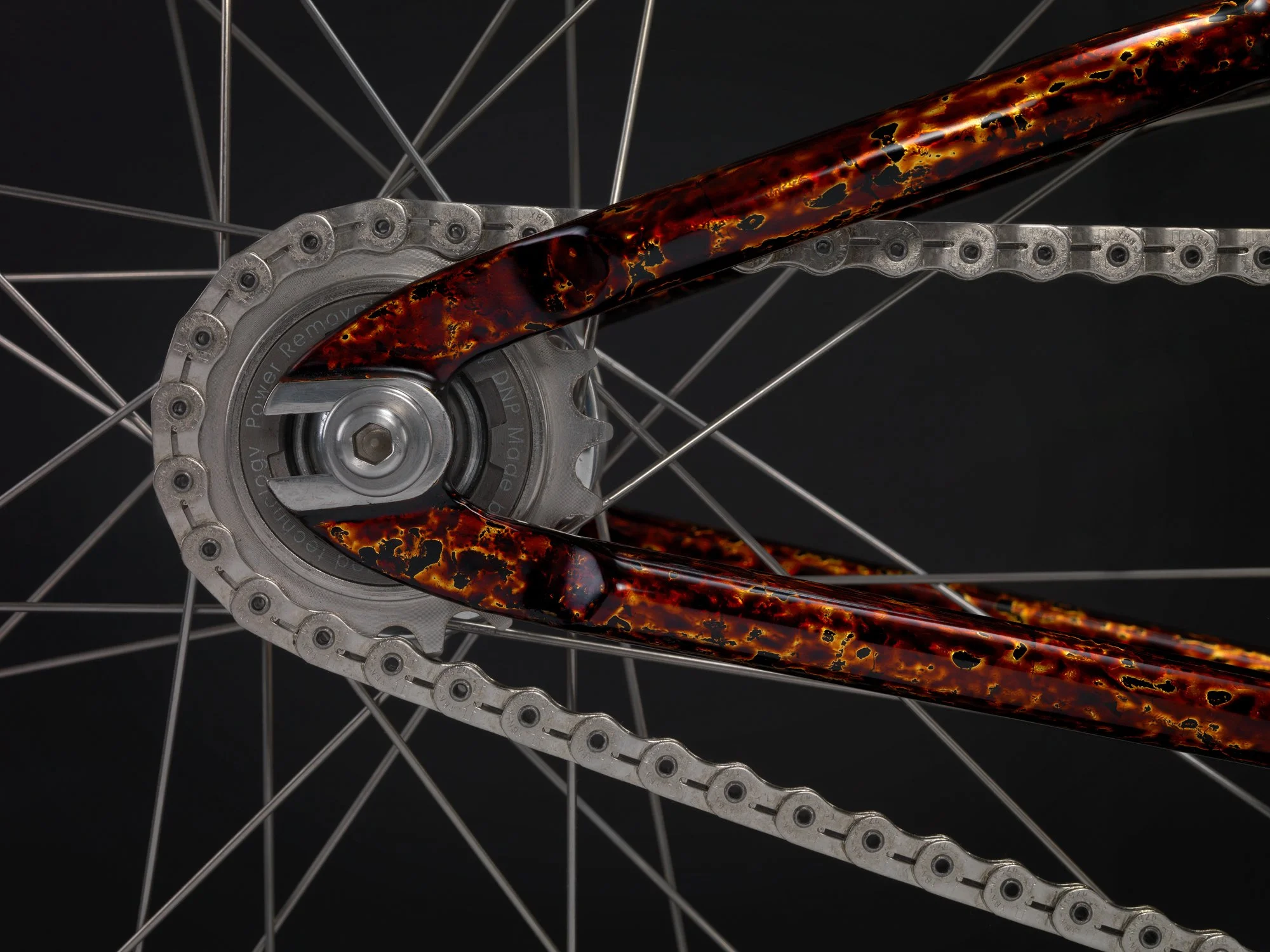 vanhulsteijn-designbicycle-urushi-3.jpg