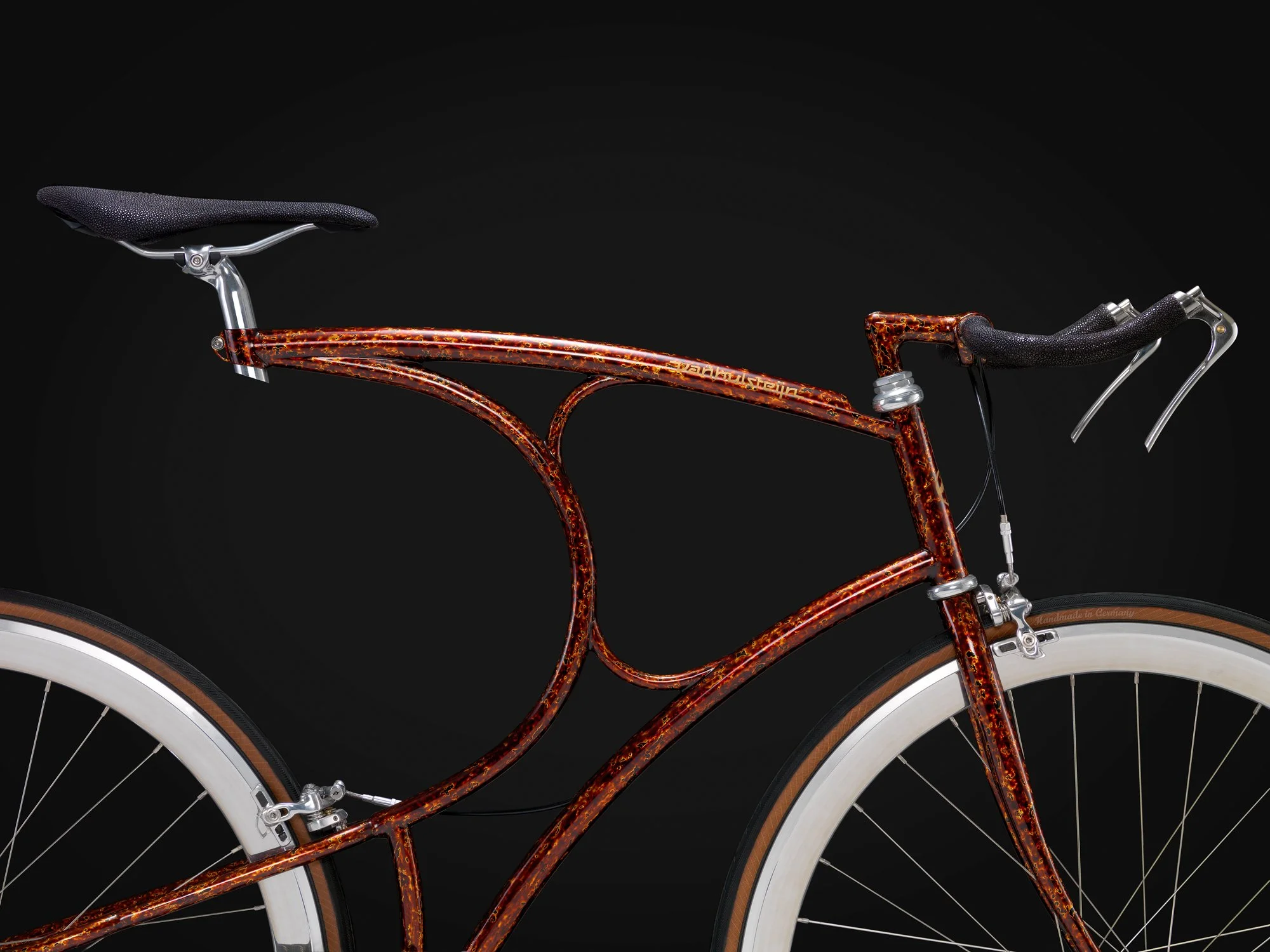 Urushi bicycle project - Vanhulsteijn x Sotheby's