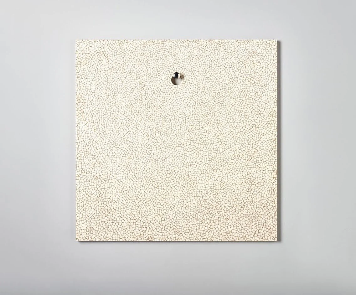 Broken-White-piece-by-piece.jpg-nggid03454-ngg0dyn-1137x942x100-00f0w010c010r110f110r010t010.jpg
