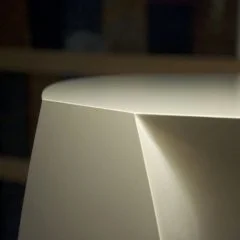 thumbs_sitting-table-detail-.jpg
