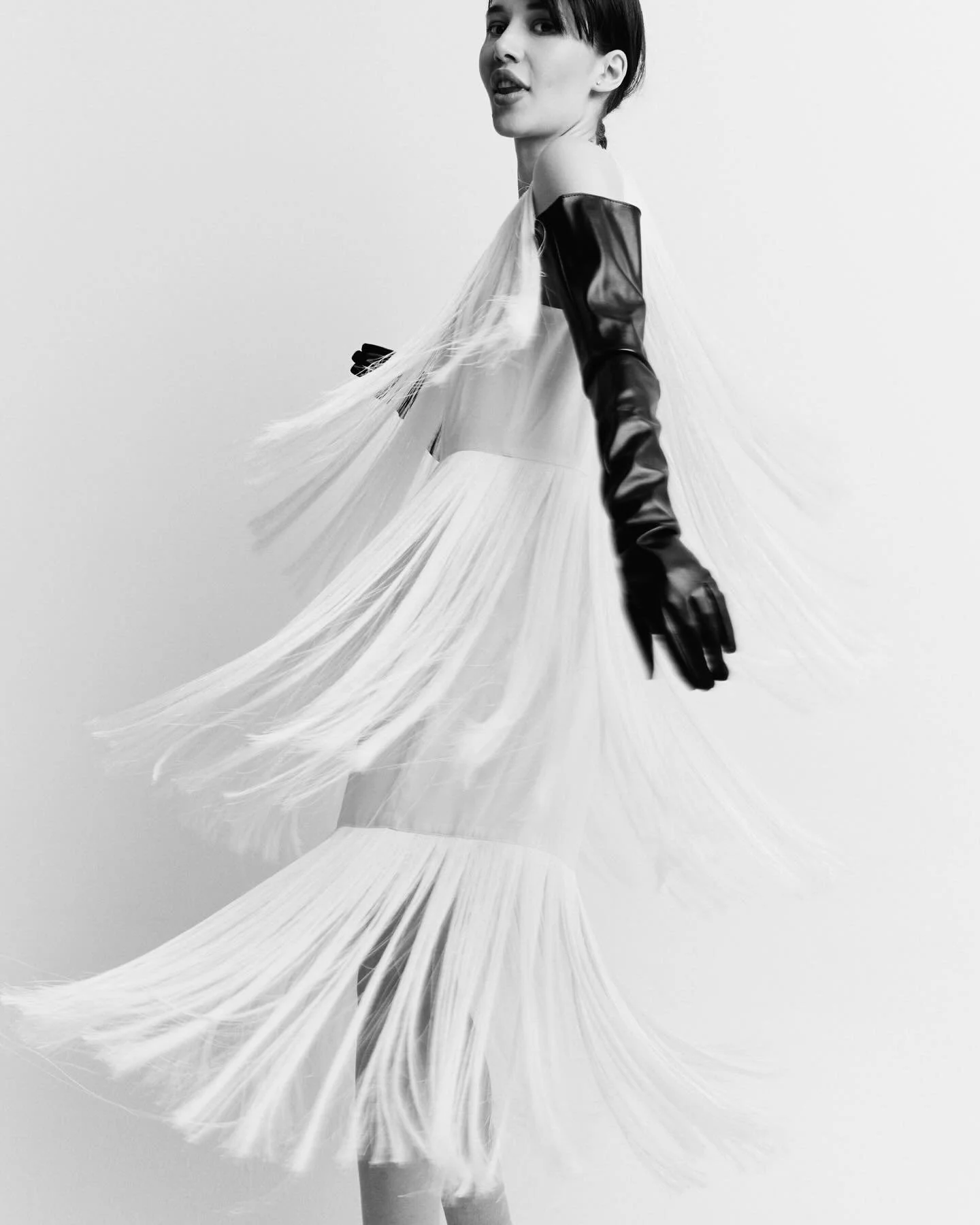 Miss Alexandra 

Stylist: @kinseyraneestyle 
Model: @voicescu.alexandra
