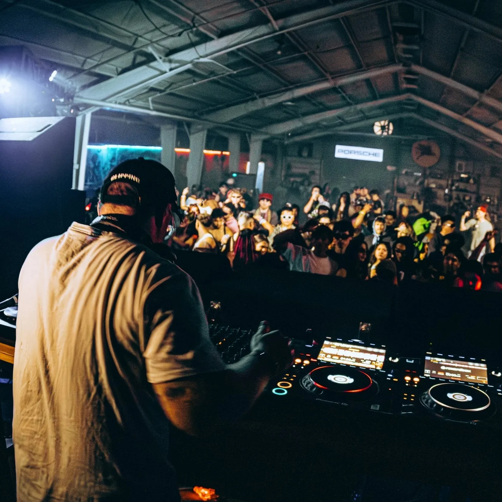 Shockley DJing a live electronic music performance