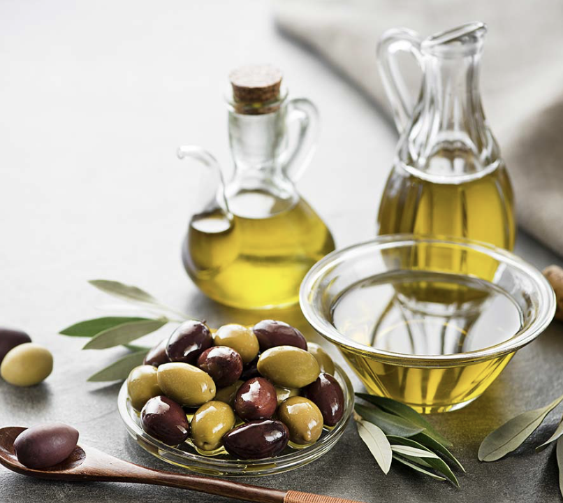Criolla Olive Oil Photo.JPG.png