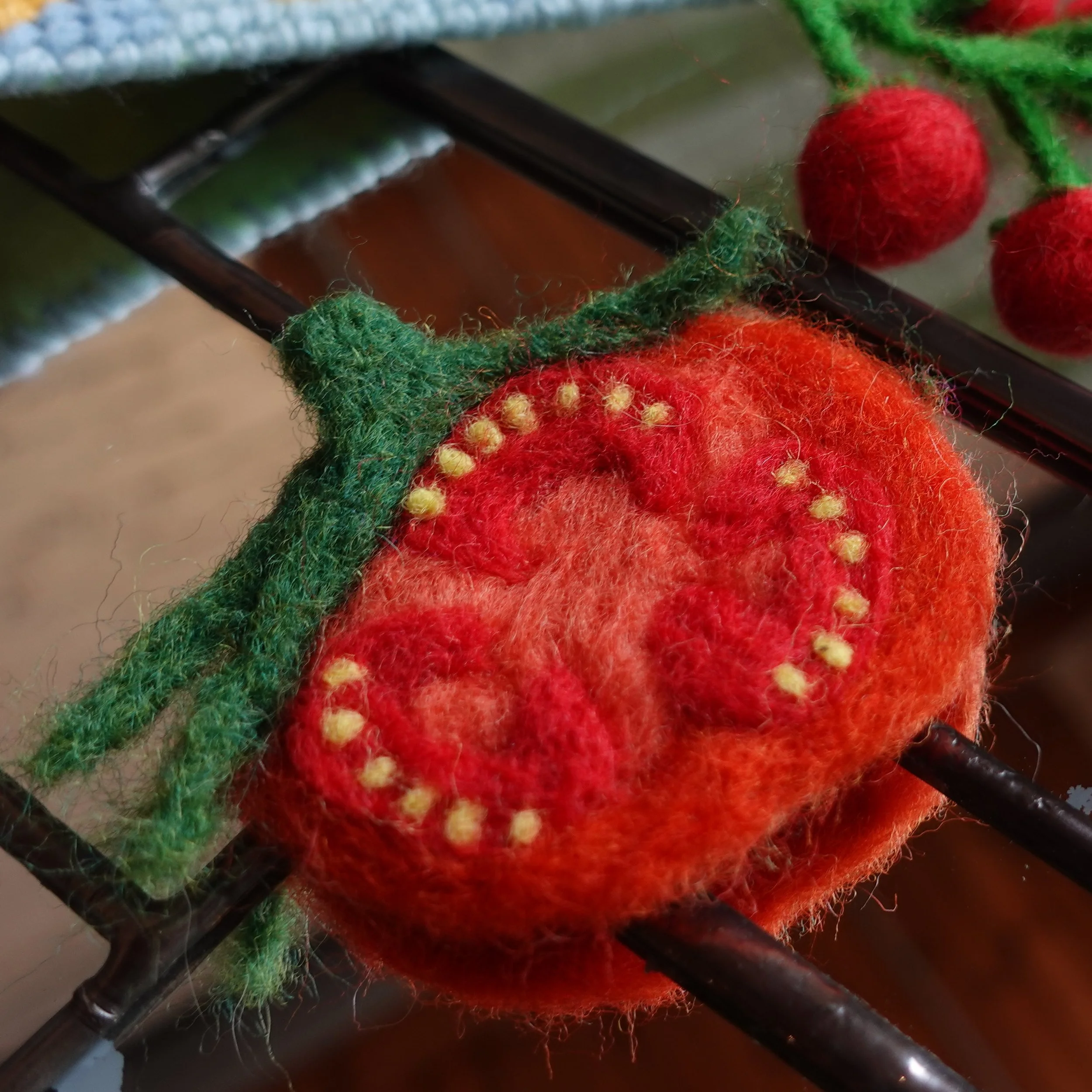 tomato slice pin needle felted by baconastro.JPG