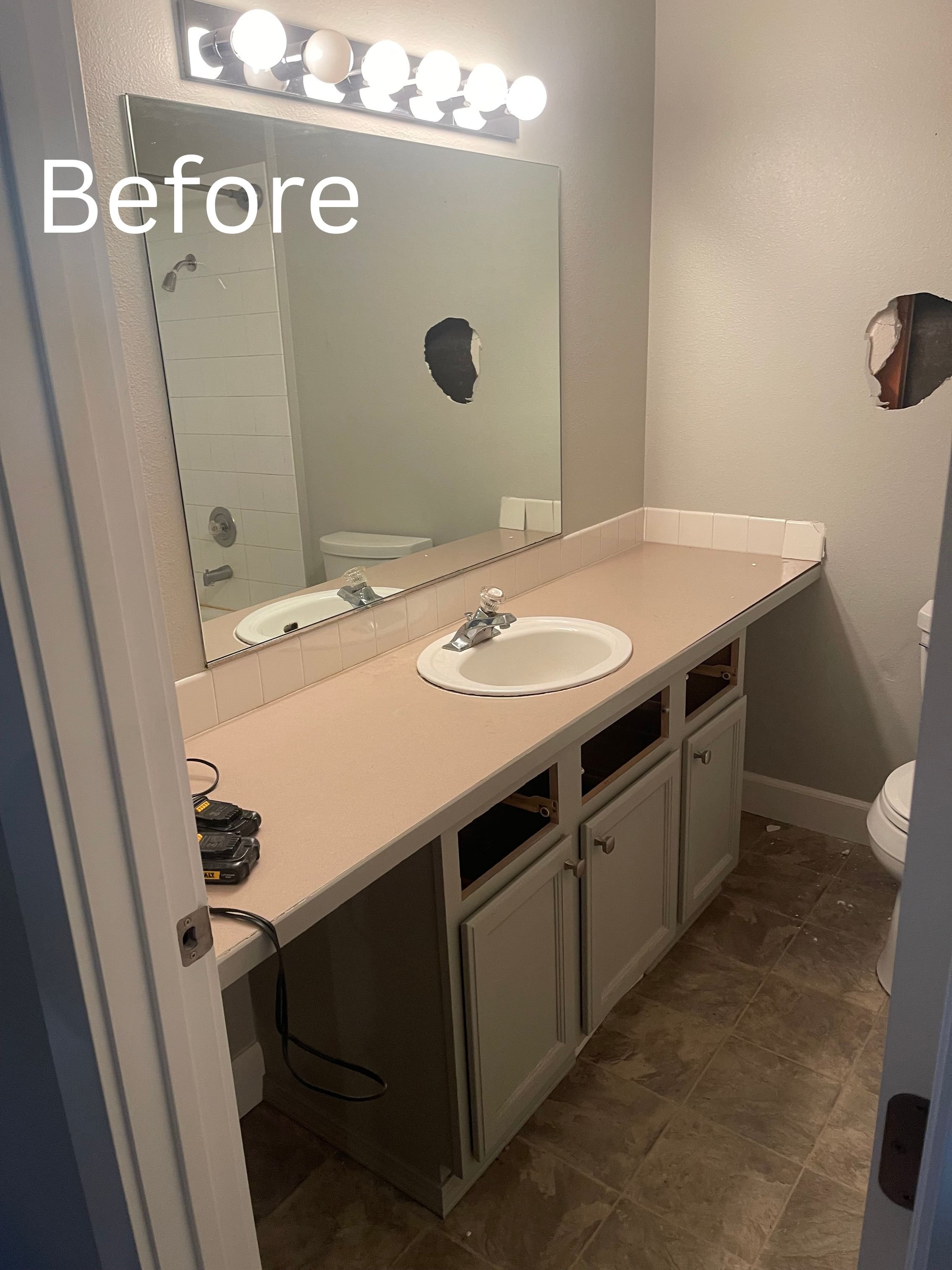 Vanity Before.jpg