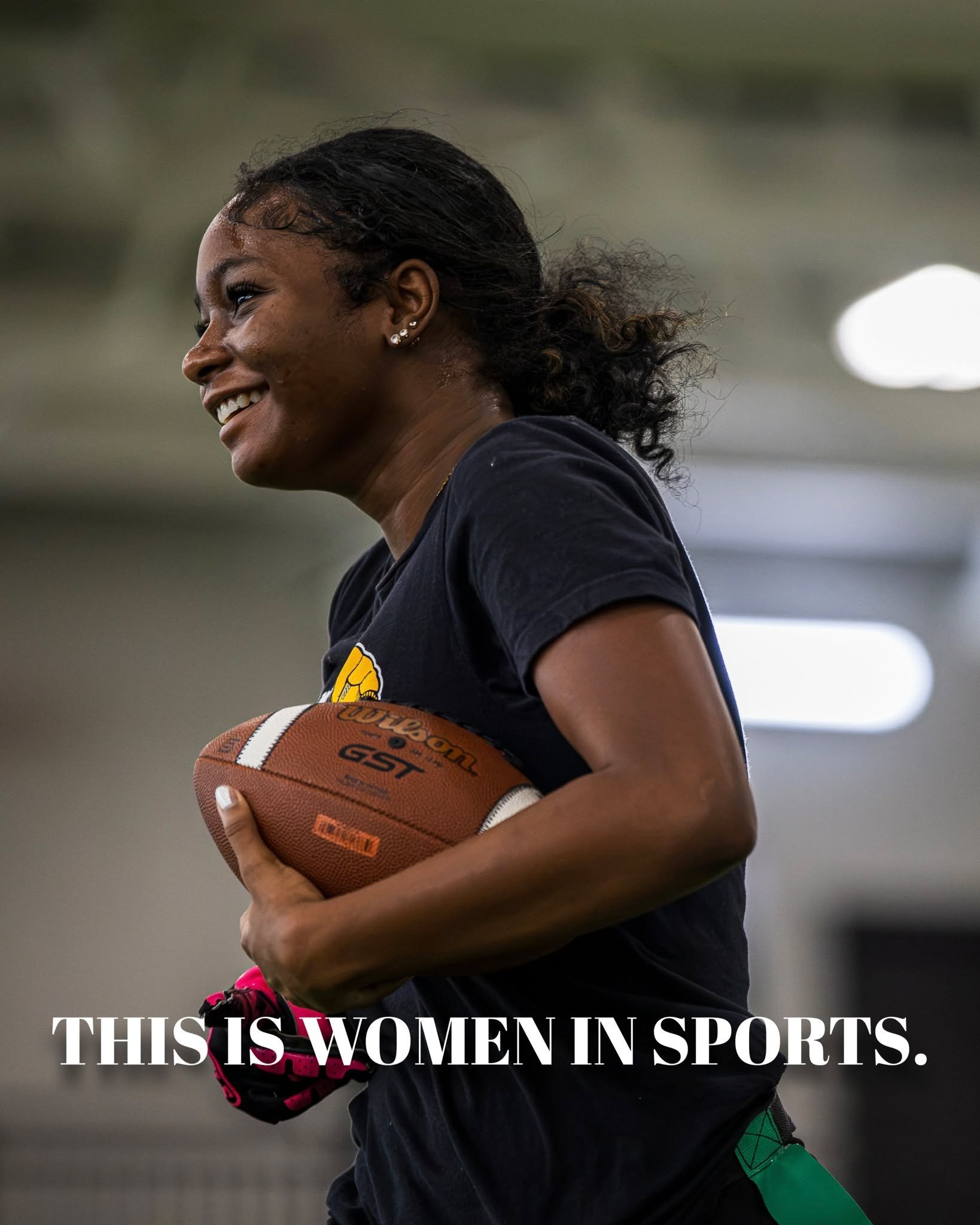 This is what women in sports look like with @nbhs_athletics
.
.
.
 #womeninsportsmedia #womeninsports #northbullitt #sportsphotography