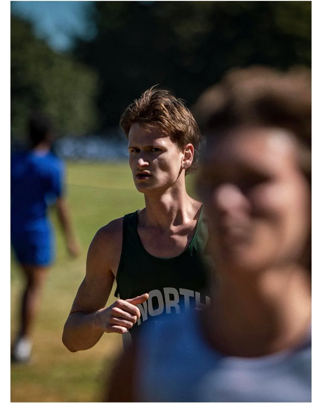Recap of last weeks race with @northbullitt_xc 🏃&zwj;♂️🏃&zwj;♀️
.
.
.
#highschoolsports #NBHS #sportsphotography #crosscountry #xc #louisvillexcclassic #louisvillexc