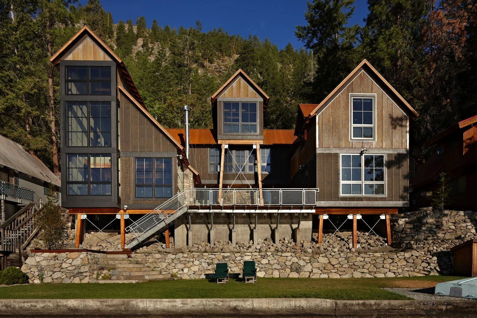q_Chelan_east1-1600.jpg