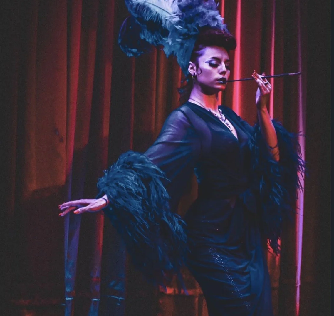 Dahlia Devine presents: Shine & Shadows, Burlesque Variety Show with Life Drawing! 