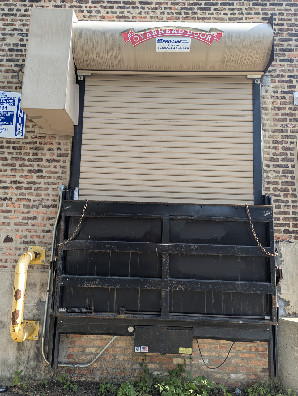 narwhal video studio loading dock with lift