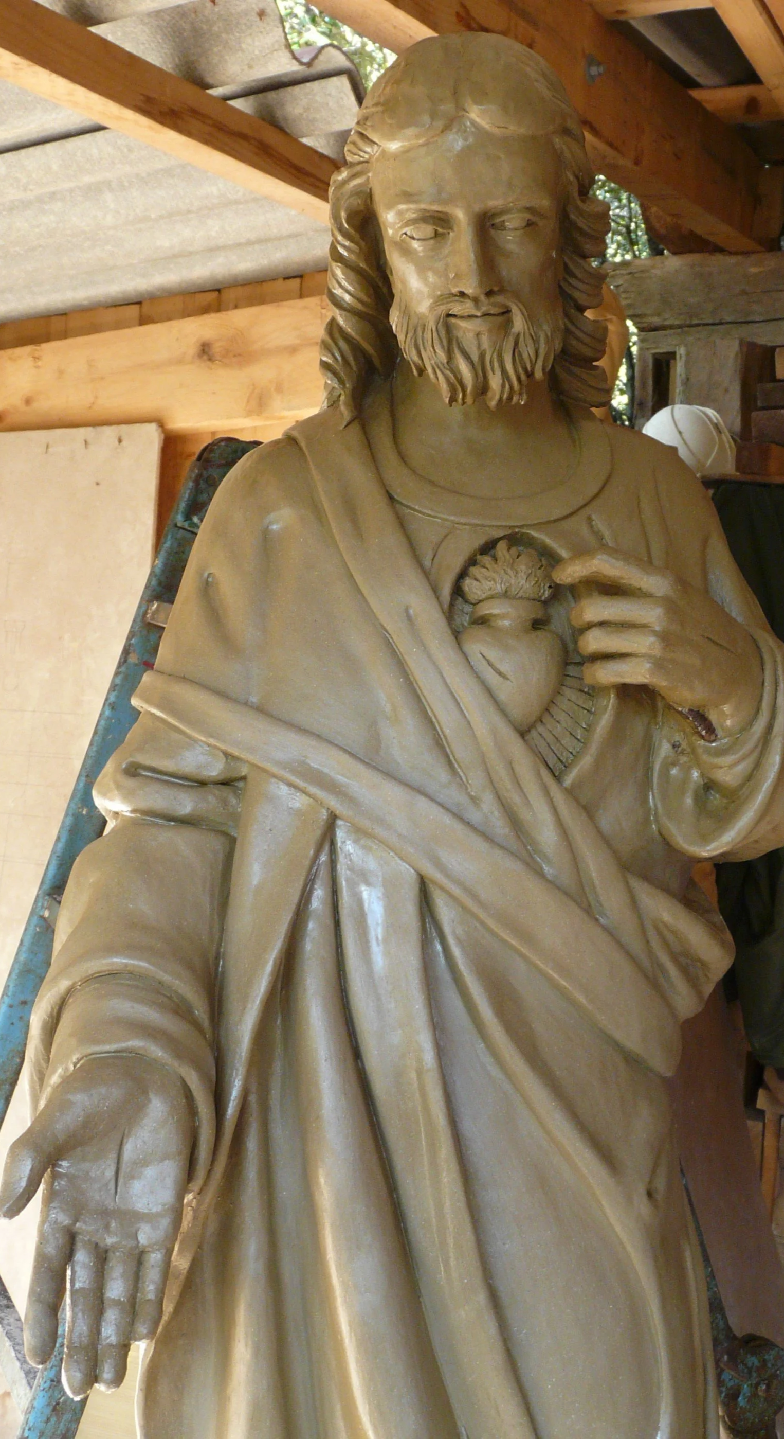 Modelage d'une statue Sacré-Coeur de Jésus Jean Fournols