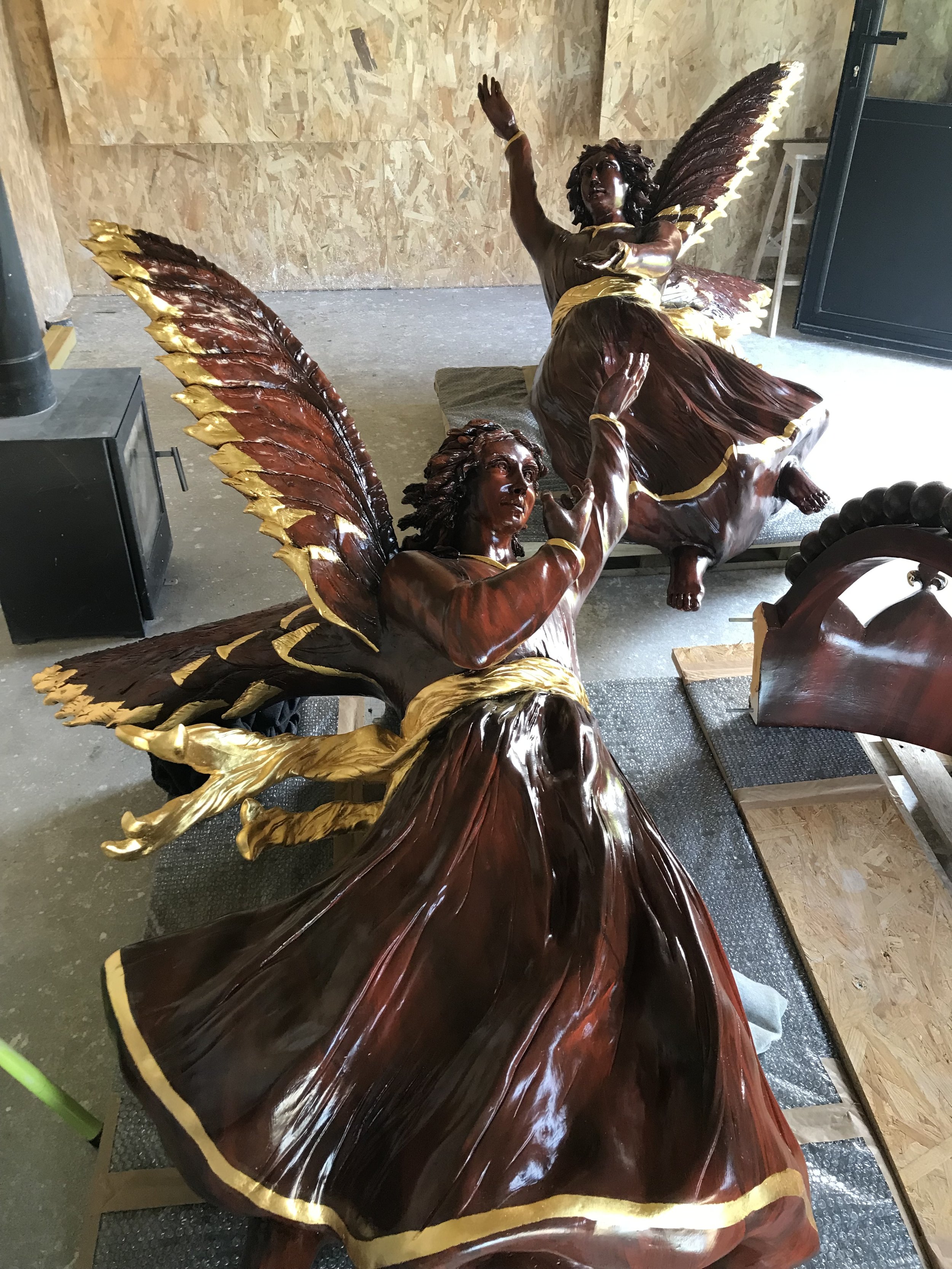 Statues d'anges en staff patiné - Commande Eglise ST Emilien Nantes