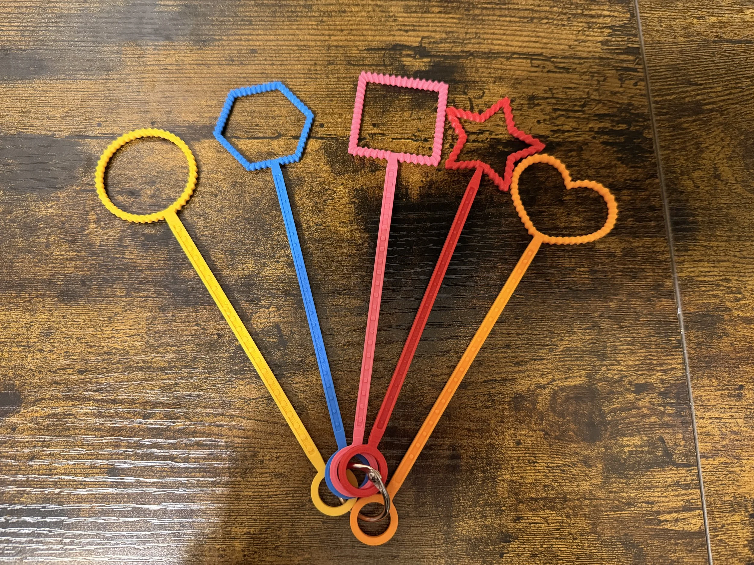 3D Printed Bubble Wand Set – 5 Shapes & Colors – On Binder Ring