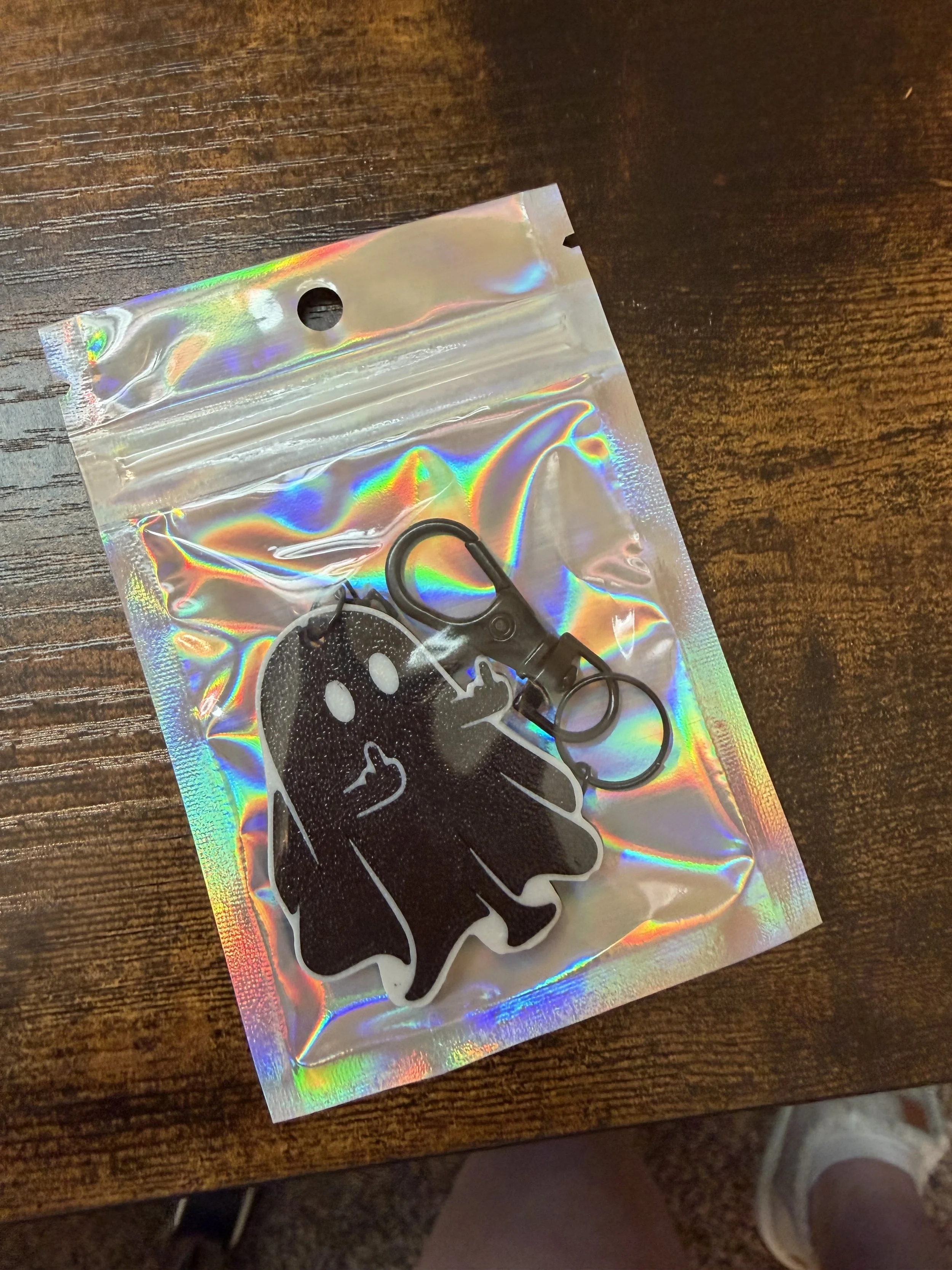 Middle Finger Ghosty Keychain – Adult Humor Spooky Keychain