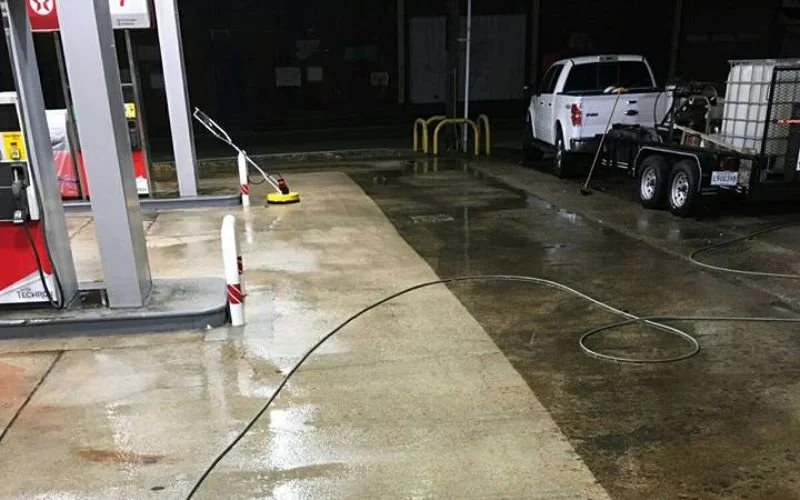 Commercial Pressure Washing