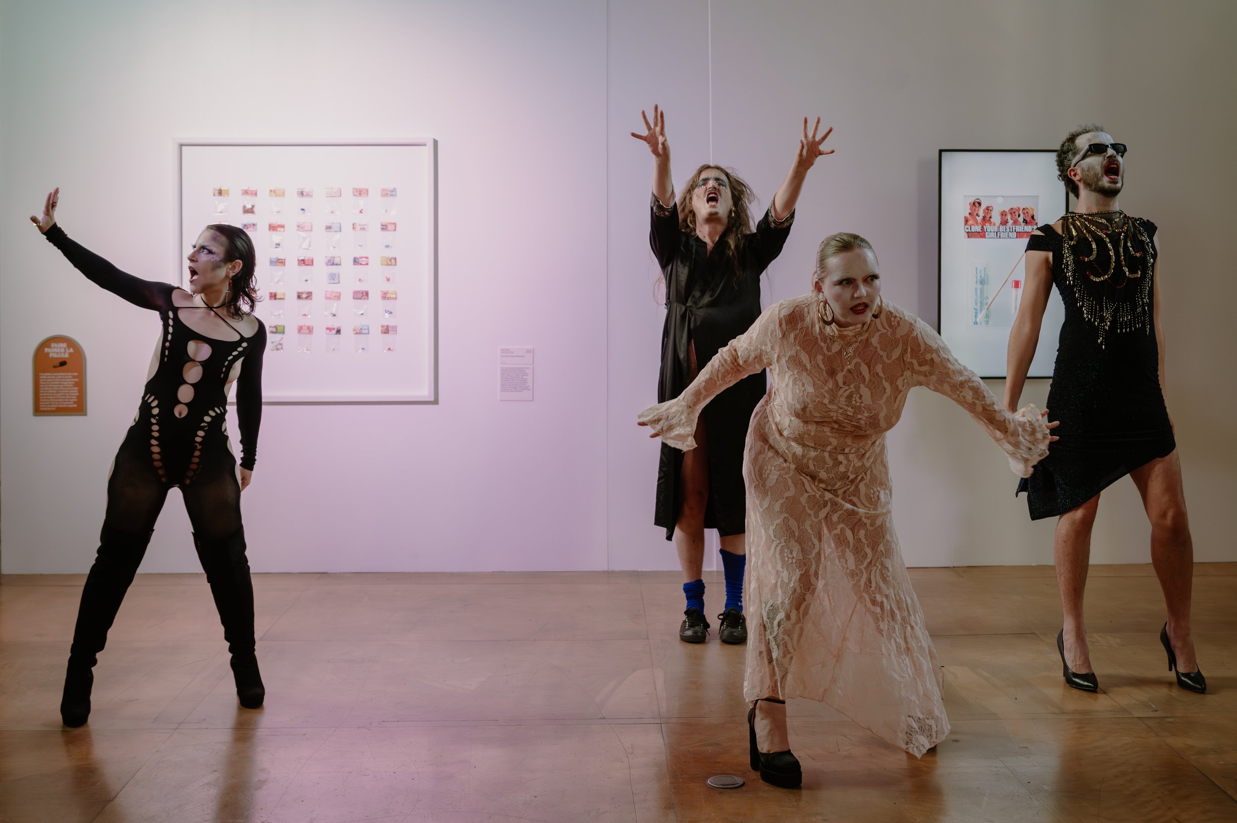 20260529_bad-biches-musee-Paul-Eluard-quinzaine-fiertes_@ Lucile Briere-13.jpg