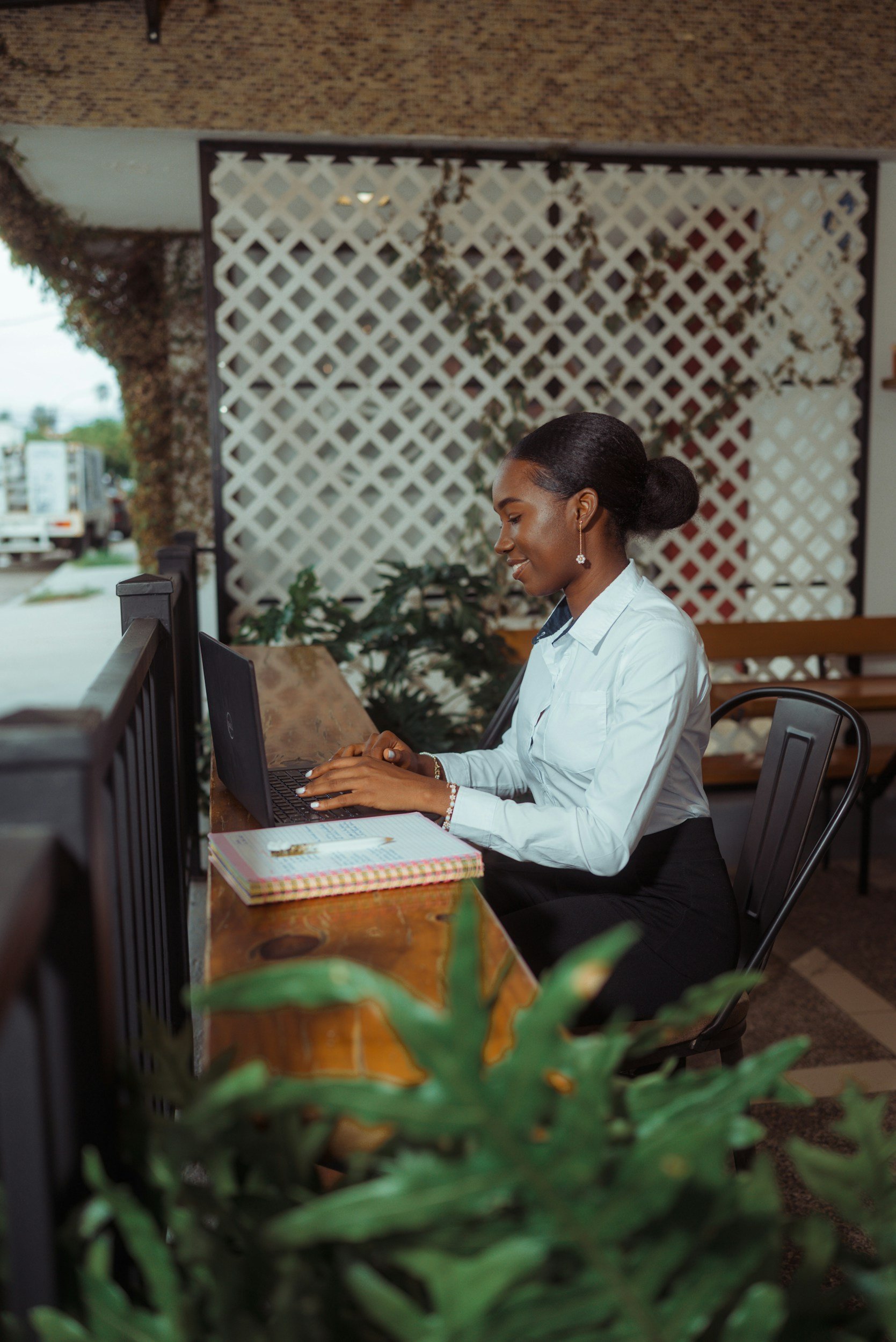 How to Set Boundaries When You Work for Yourself (Without Losing Business)
