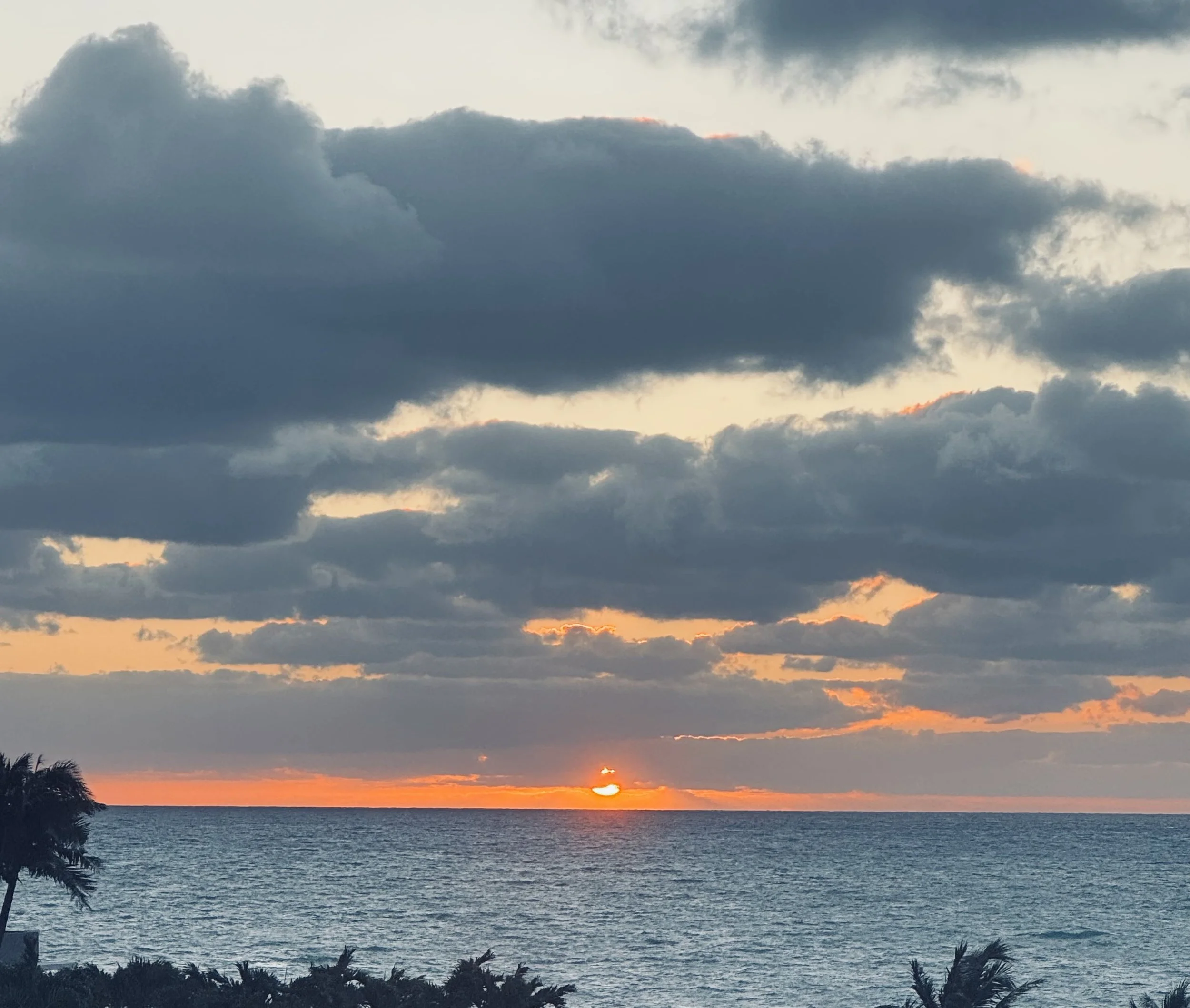 Relaxing setting, clarity, control, and understanding.