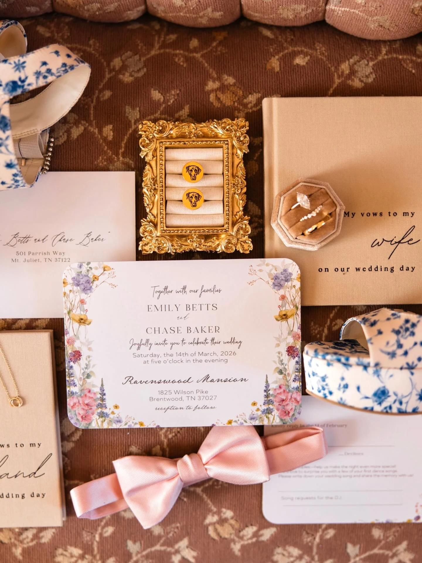 Soft spring florals, heirloom textures, and details chosen with so much intention.

From the necklace gifted by the groom to custom cuff links honoring their sweet girl, Lottie, every piece told part of their story.

Timeless, sentimental, and effort