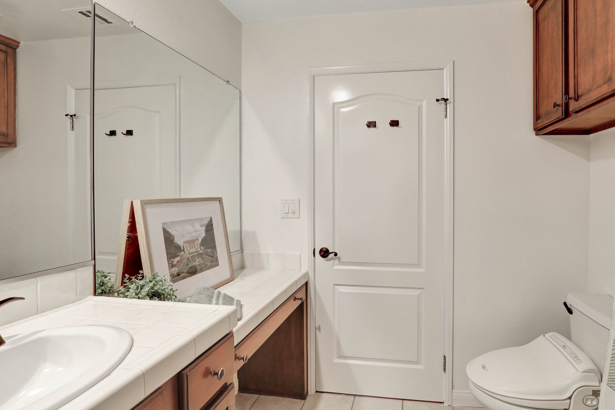 22-7301 W Manchester Ave-22.jpg
