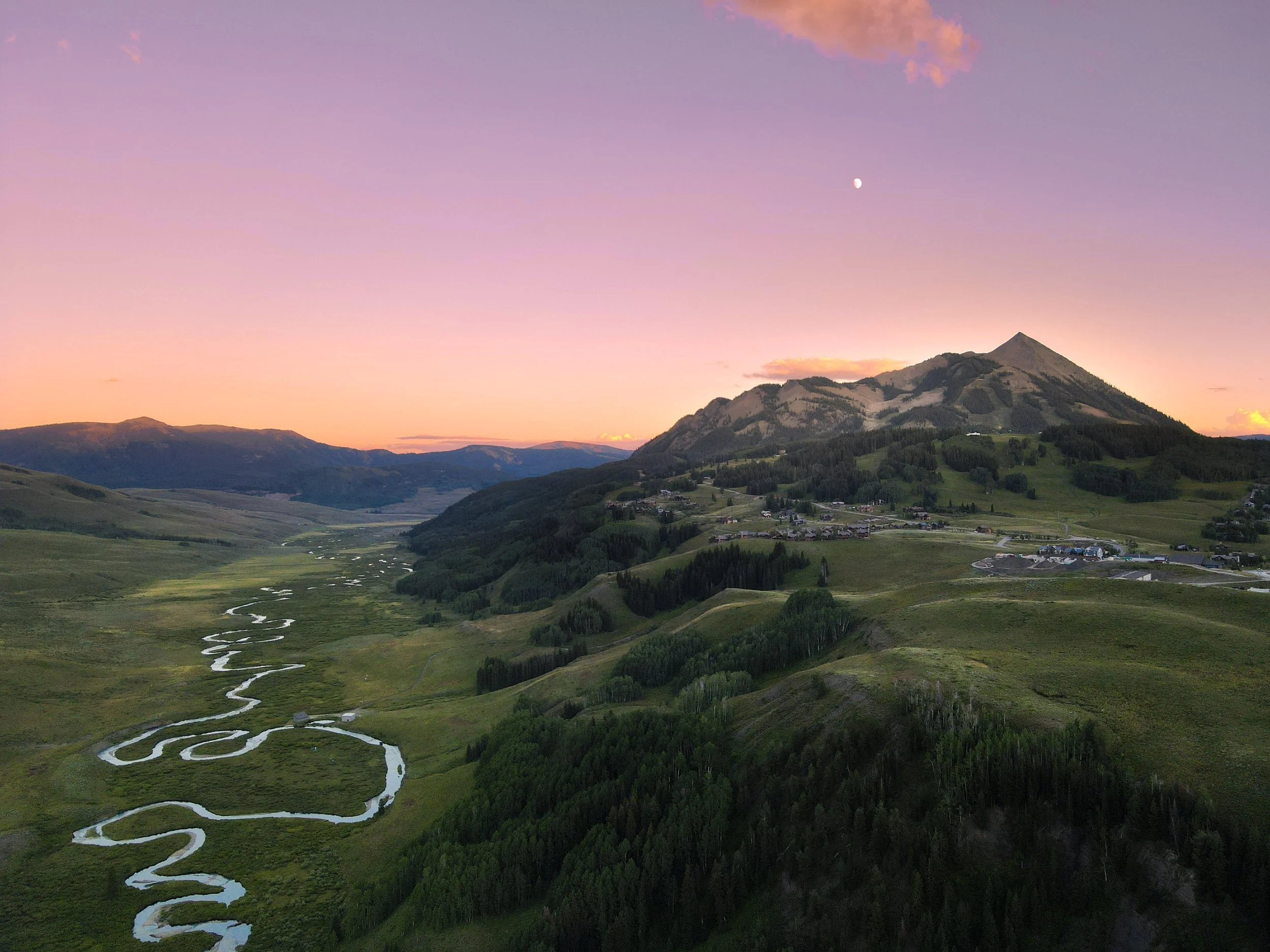 dji_fly_20240815_195504_638_1723773312184_photo.jpg