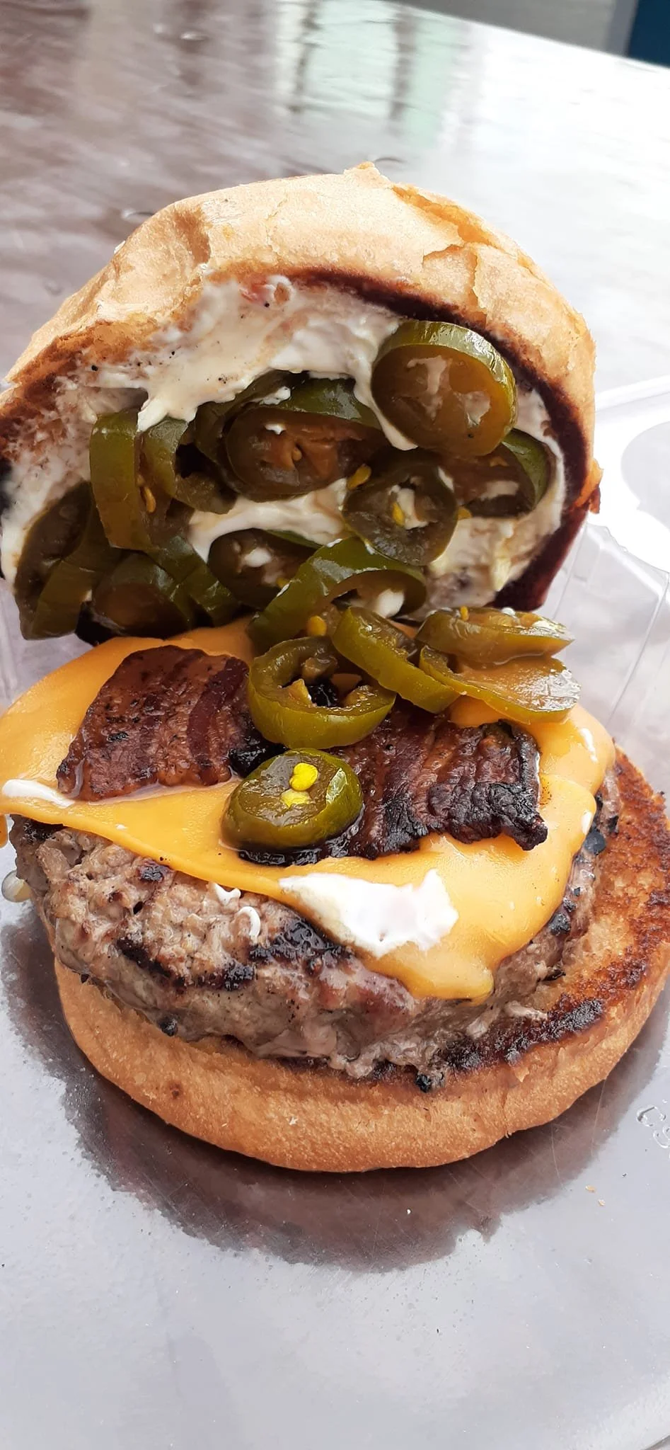 Jalapeno bacon burger - Copy.jpg