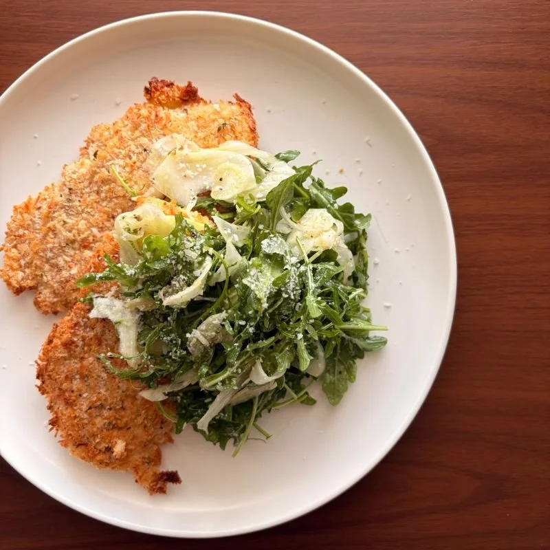 Chicken Milanese w. Arugula Fennel Salad