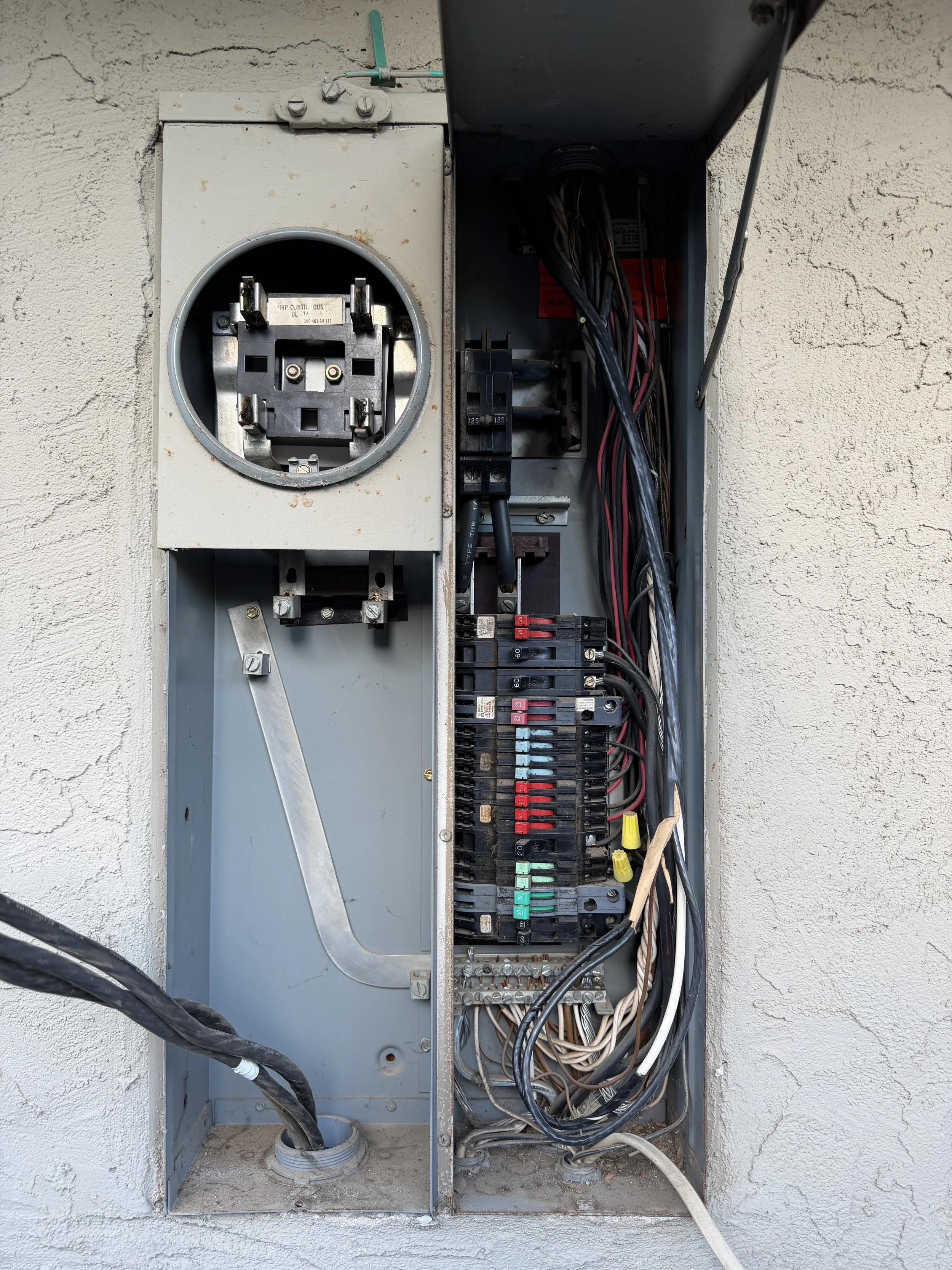Original 15-year-old electrical panel before replacement, Roseville CA