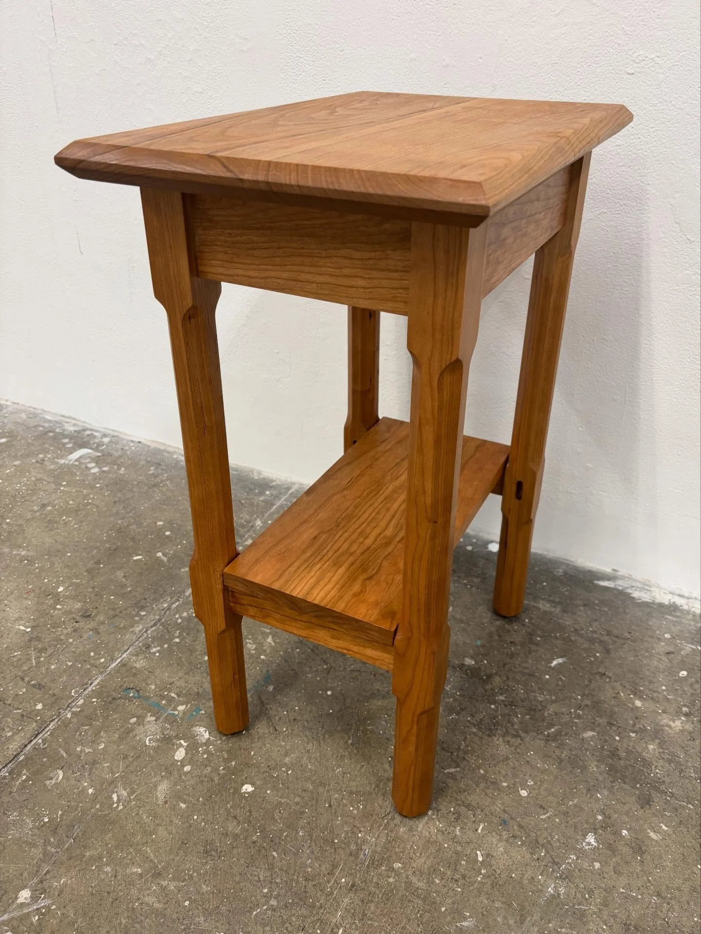 table! a lil nightstand for me

final project for intro to woodworking. this took soooo long but im definitely happy with it and glad i have upgraded my nightstand from a crappy set of plastic drawers from target. 

cherry wood. danish oil and wipe o