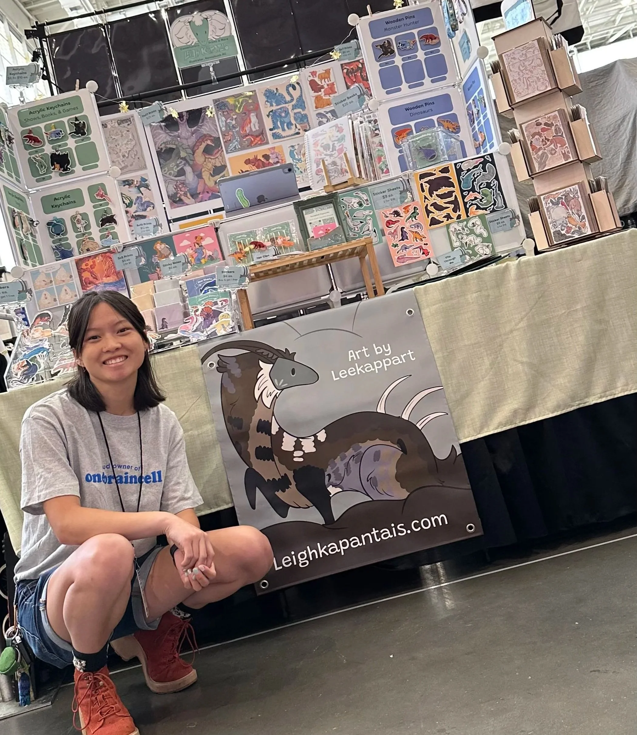 Leigh Kapantais (Leekappart) at FANEXPO Boston 2025 art booth