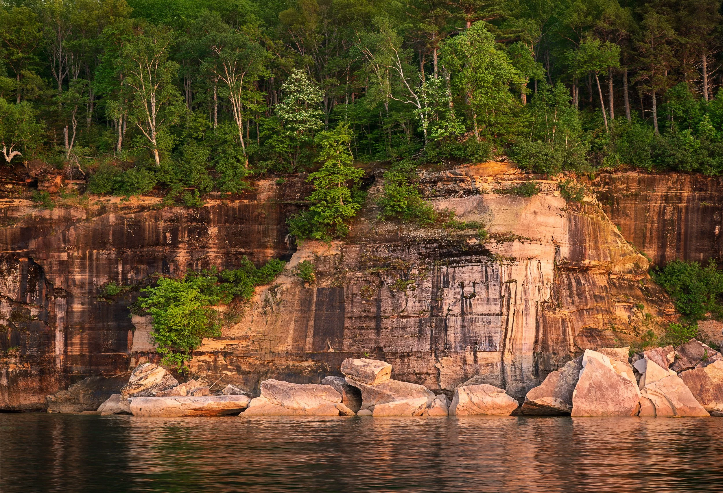 Cliffs of Pictured Rocks, Pictured Rocks National Lake Shore, MI