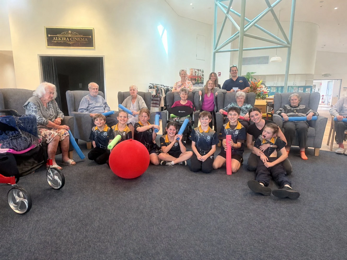 group_photo_visit.jpg