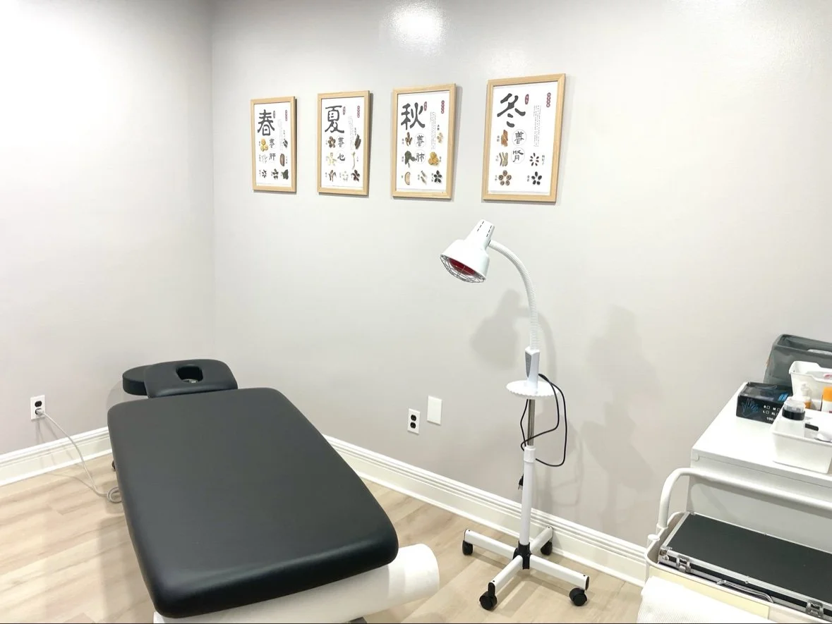 Acupuncture treatment room at The Point Chiropractic and Acupuncture in Mineola, NY