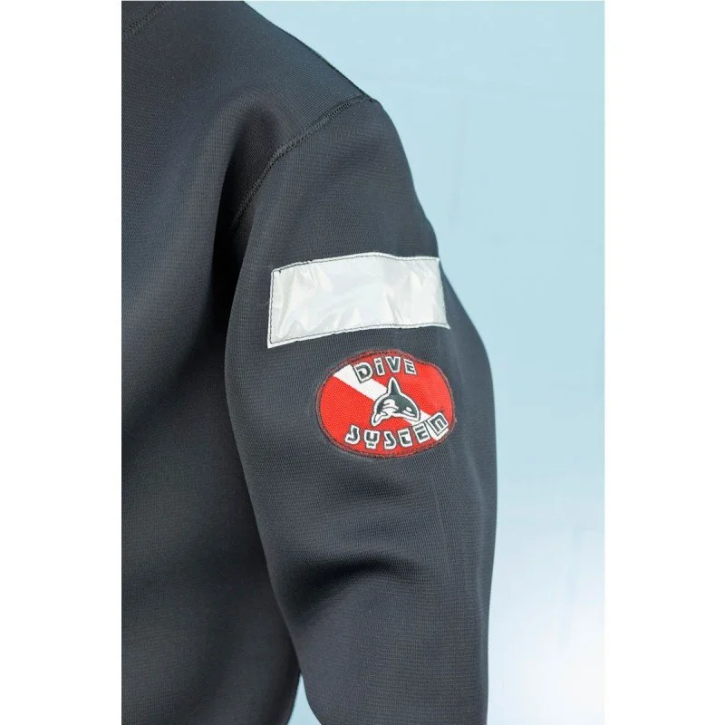 hot-water-suit6.jpg