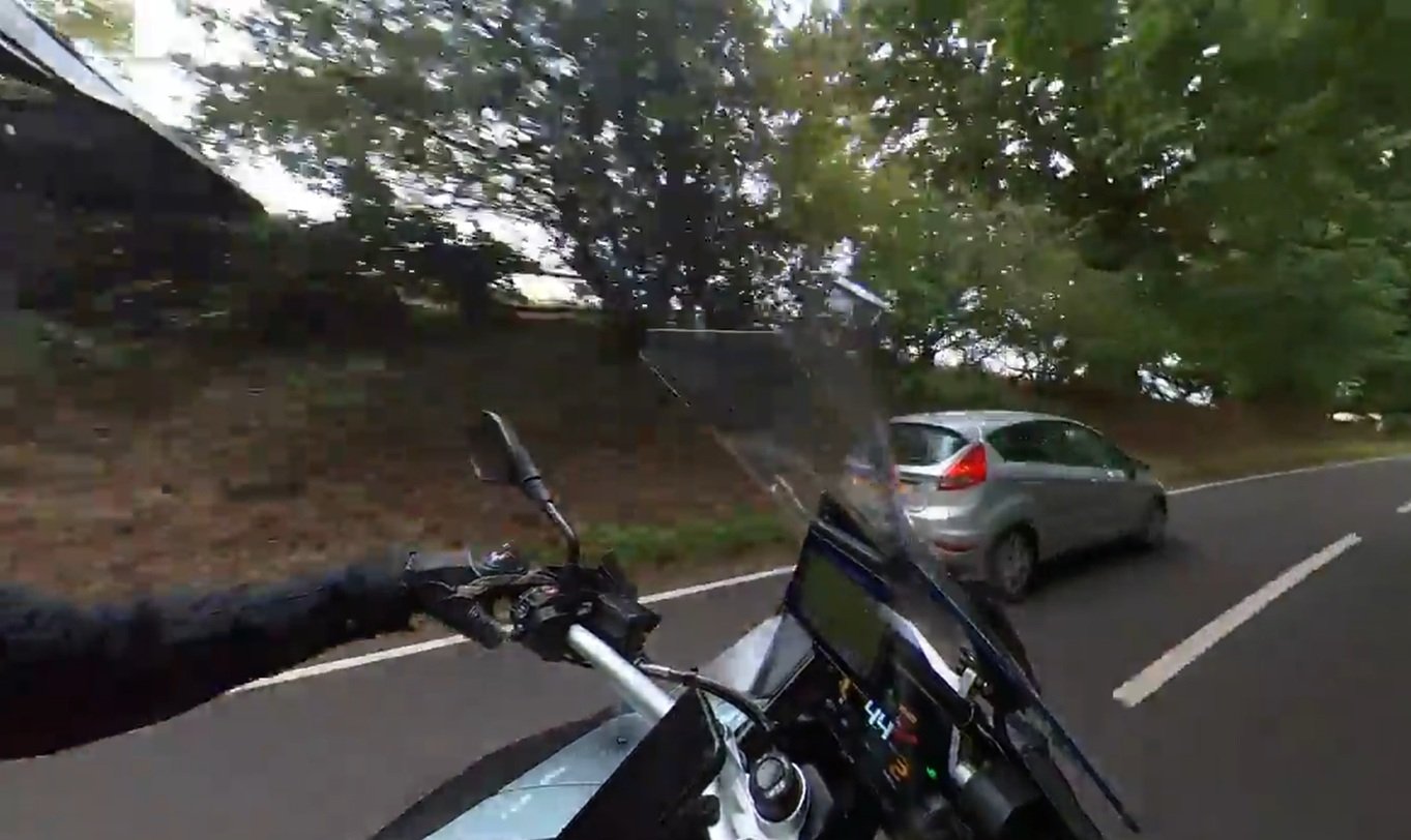Overtaking Safely and Confidently 