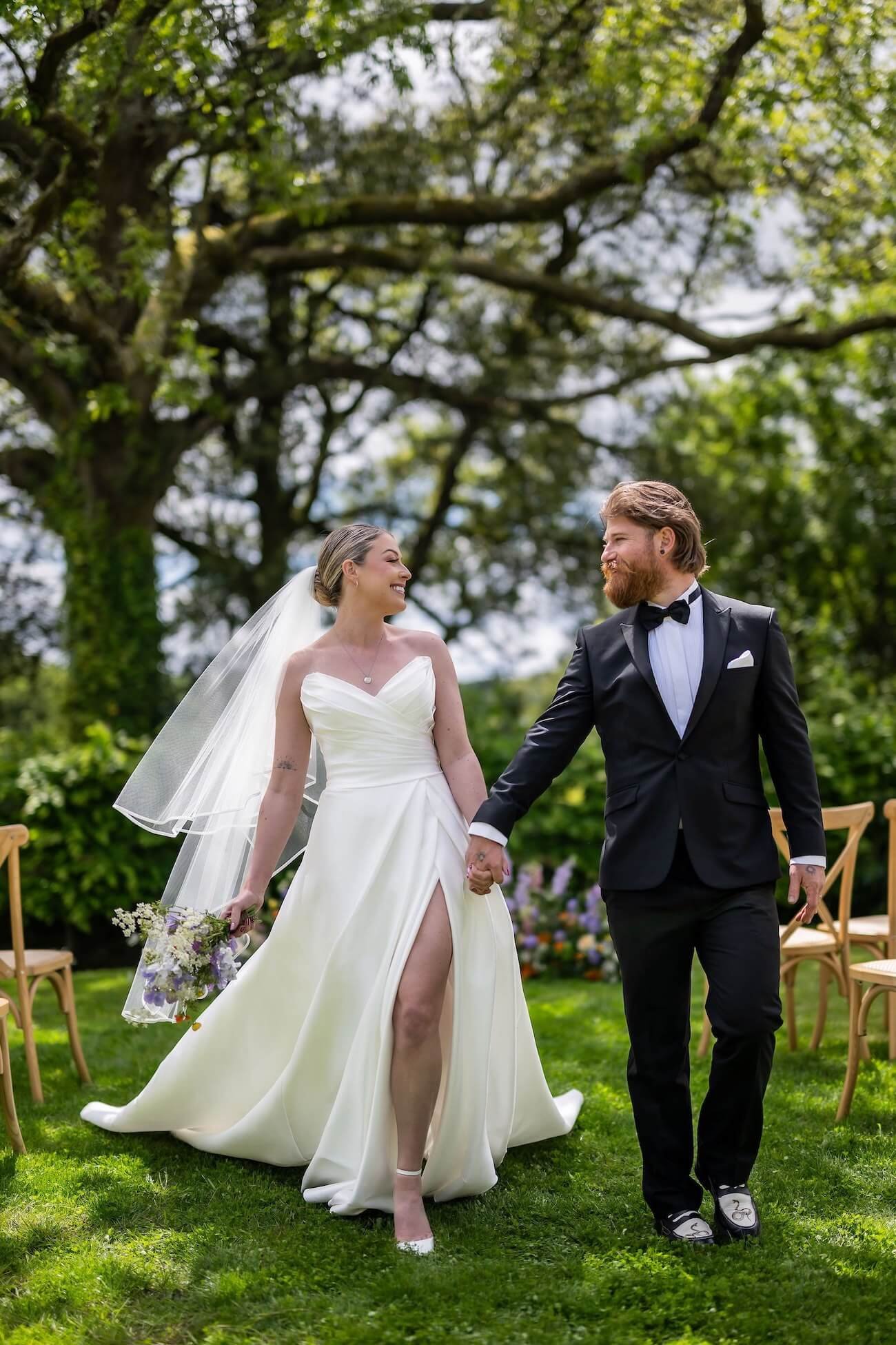 Boho-wedding-hair-stylists-Devon-Cornwall-lower-barns-wedding-photography-thomas-hare-5509.jpg