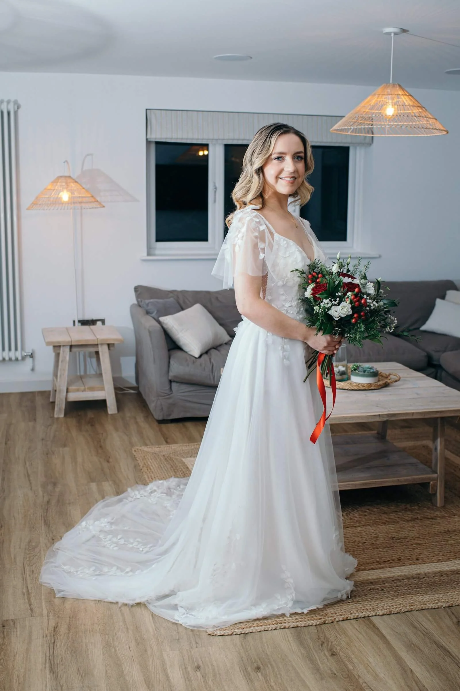 Soft-Waves-Hollywood-Waves-Bridal-Hair-Stylist-Cornwall-polmanter-st-ives-wedding-50.jpg