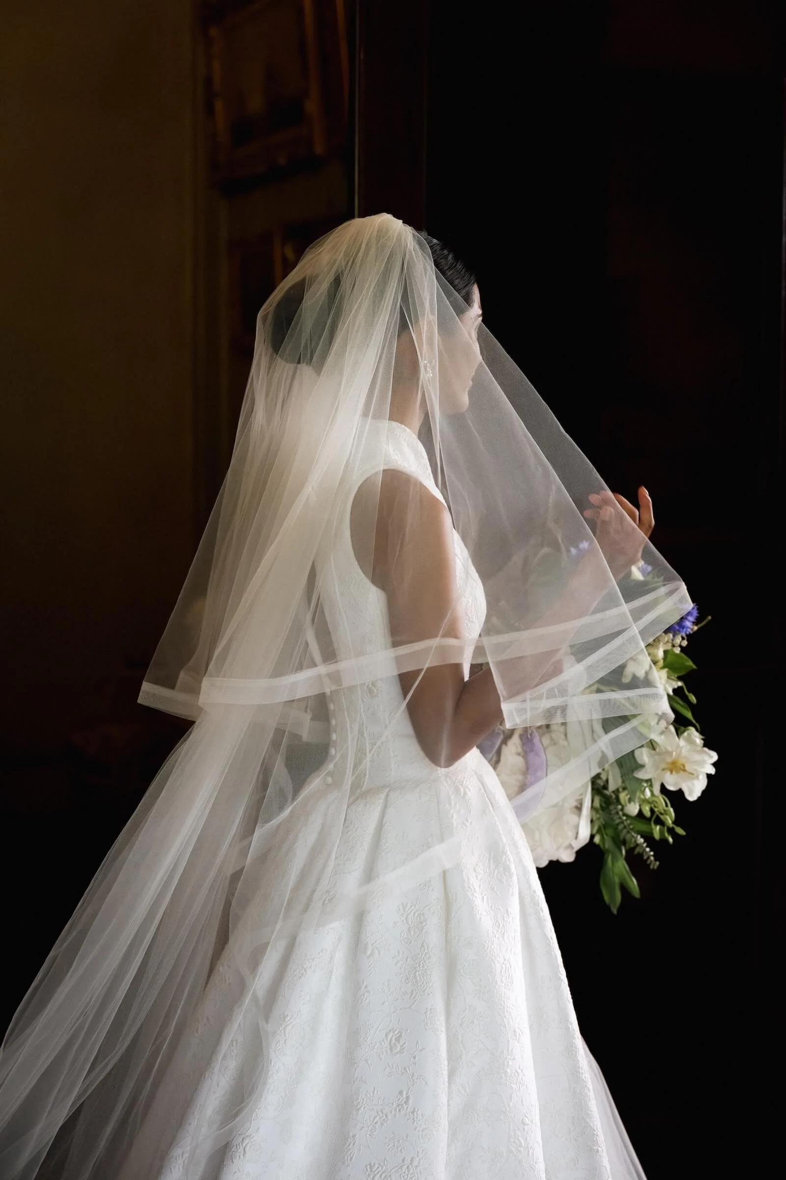 Elegant-Bun-Port-Eliot-House-and Gardens-Wedding-Aya-Charlie-lyra-and-moth-photgraghy.jpg