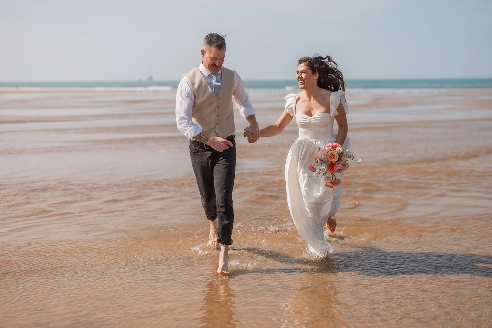 Natural-Bridal-Hair-Wedding-summer-house-alcatraz-bar-perranporth-cornwall-homas-Frost-Photography-51.jpg